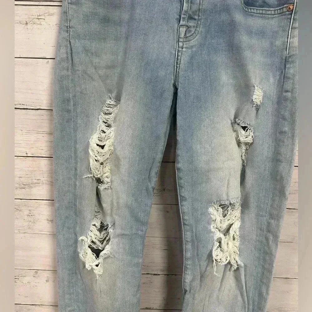 7 for All Mankind Josefina Skinny Boyfriend Jeans Size 27 - Picture 3 of 10